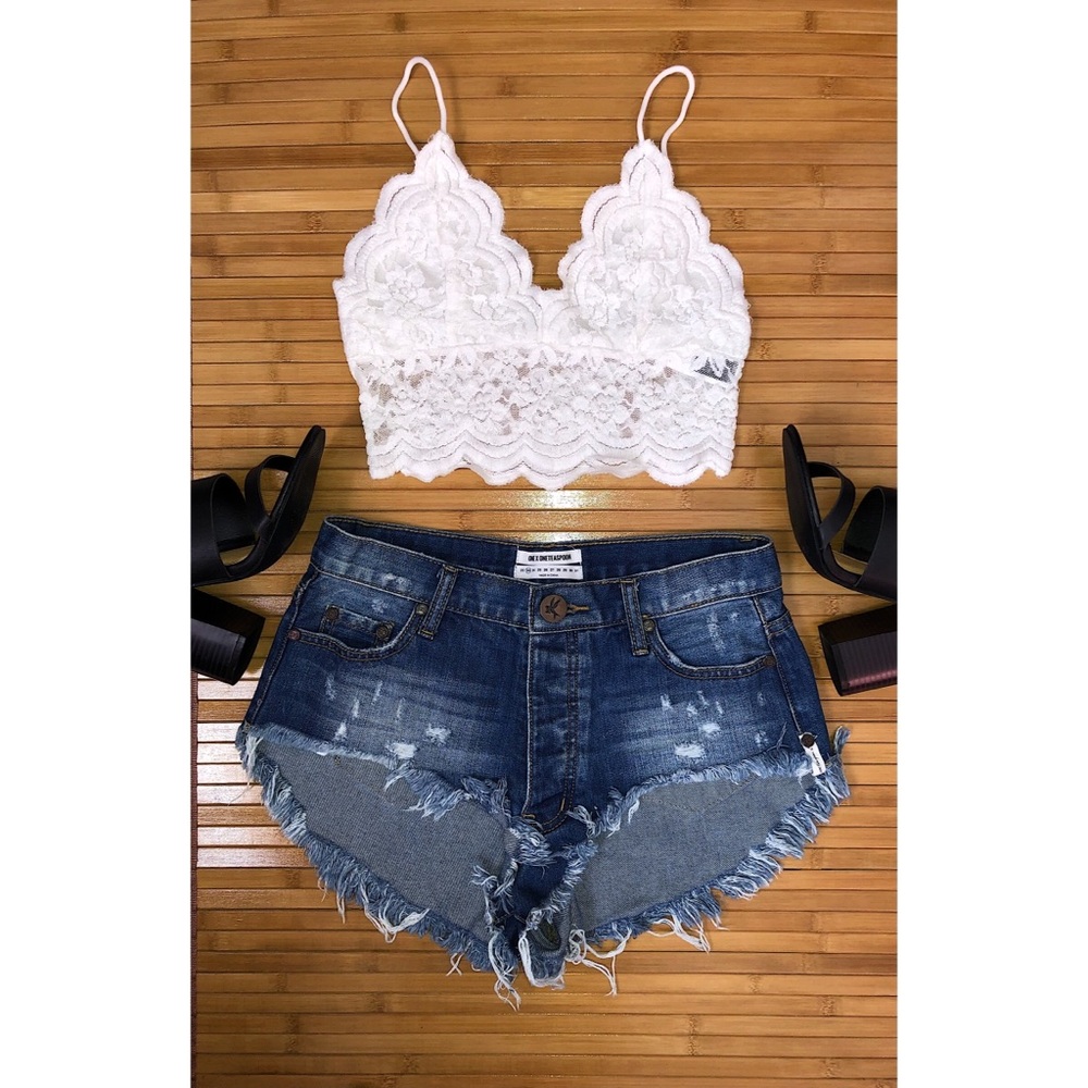One Teaspoon Shorts Size 23
